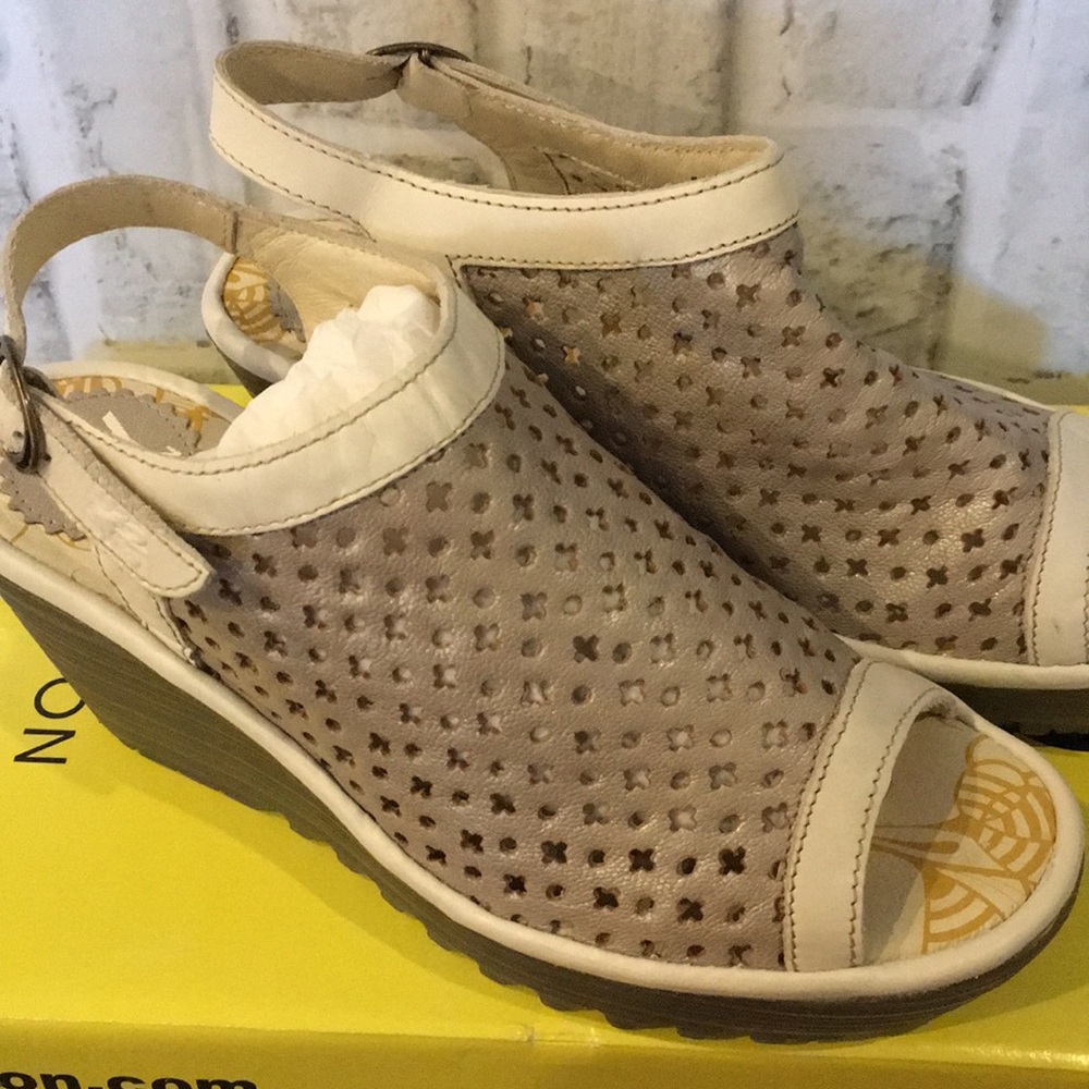 Authentic! Fly London Wedge Sling Back Sandals. USA 6.5. NIB.